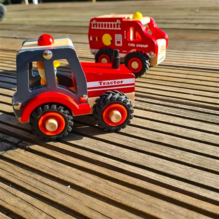 Camion dei pompieri in legno