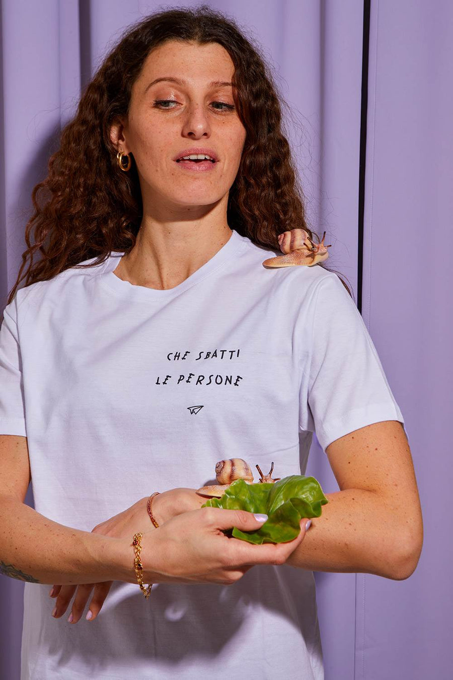 LINEA DARIA-T-shirt Che sbatti le persone-LDTSHIRT3